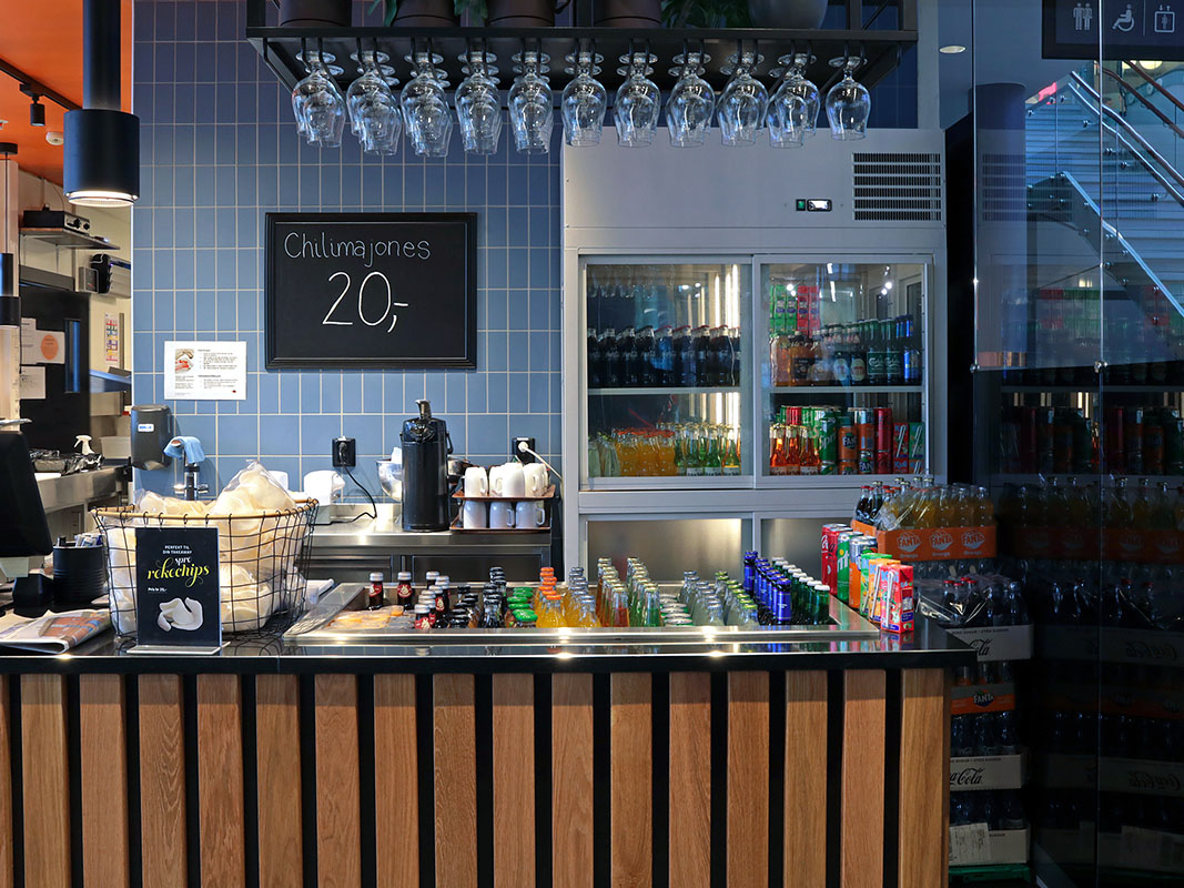 Sabrura Sticks & Sushi buffet restaurant - 12-01.jpg