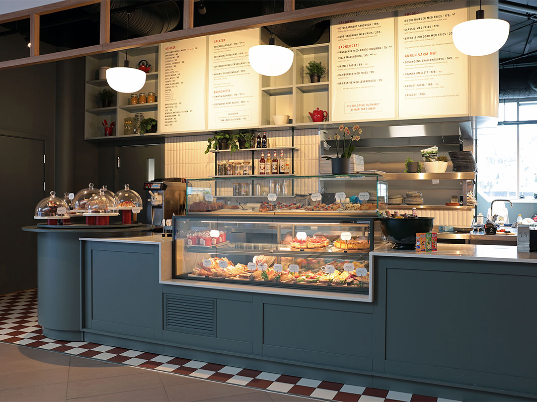 Cafe Jordbærpikene - 11-01.jpg