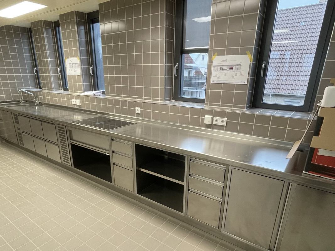 School canteen - Hillerschule - 24-04.jpg